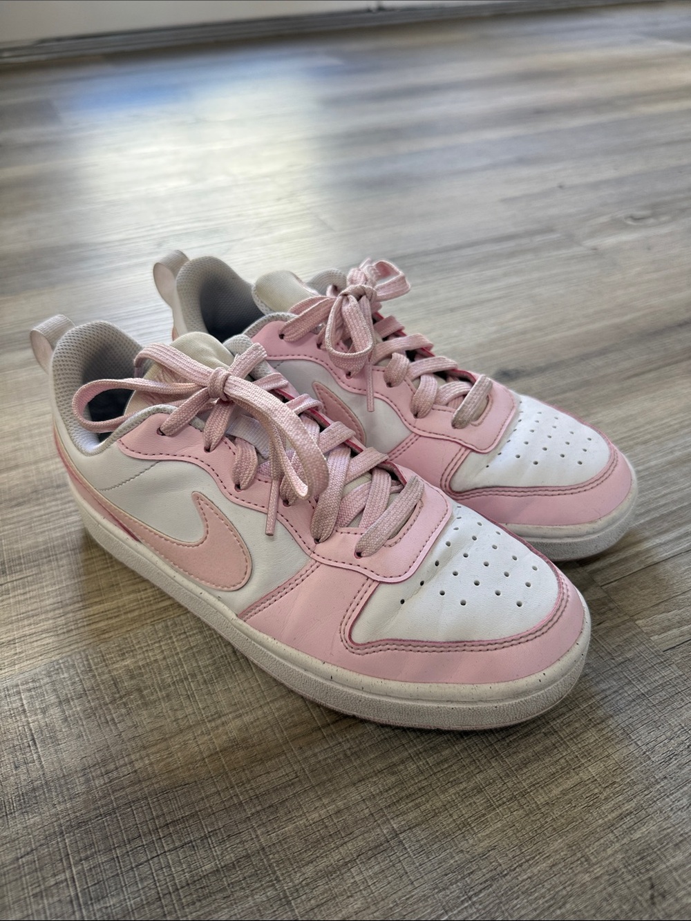 Nike Pink & White Low-Top Sneakers